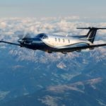 Single turboprop aircraft, landing aircraft