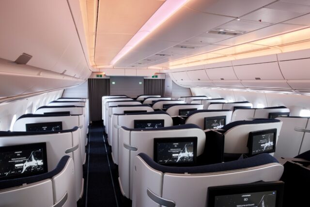 Finnair_A350_Business_Class_Cabin_Moodlights-20