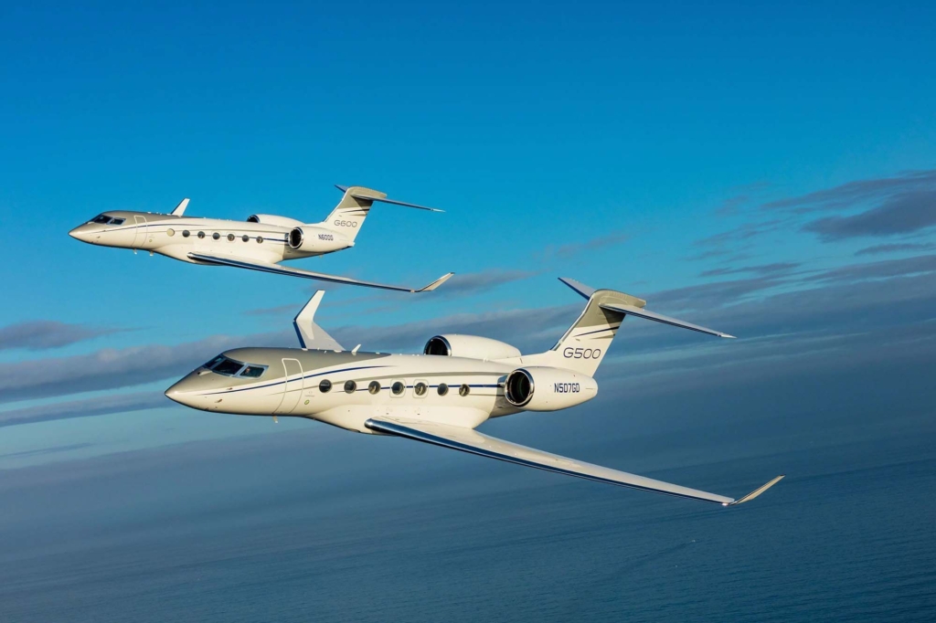 Gulfstream G500 and G600 flying together