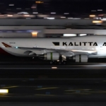 KA---747landing