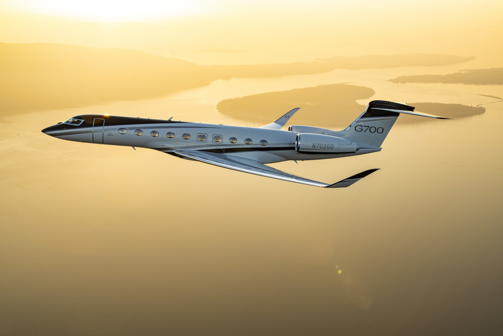 Gulfstream delivers two more G700s as 2024 delivery targets missed