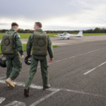 Ukrainian pilots are training in the UK 1