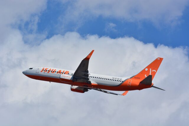 Jeju Air Boeing 737 in flight