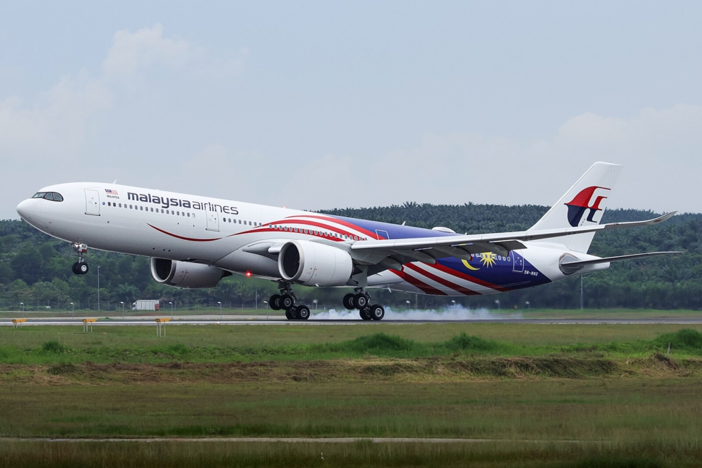 Malaysia Airlines first Airbus A330neo