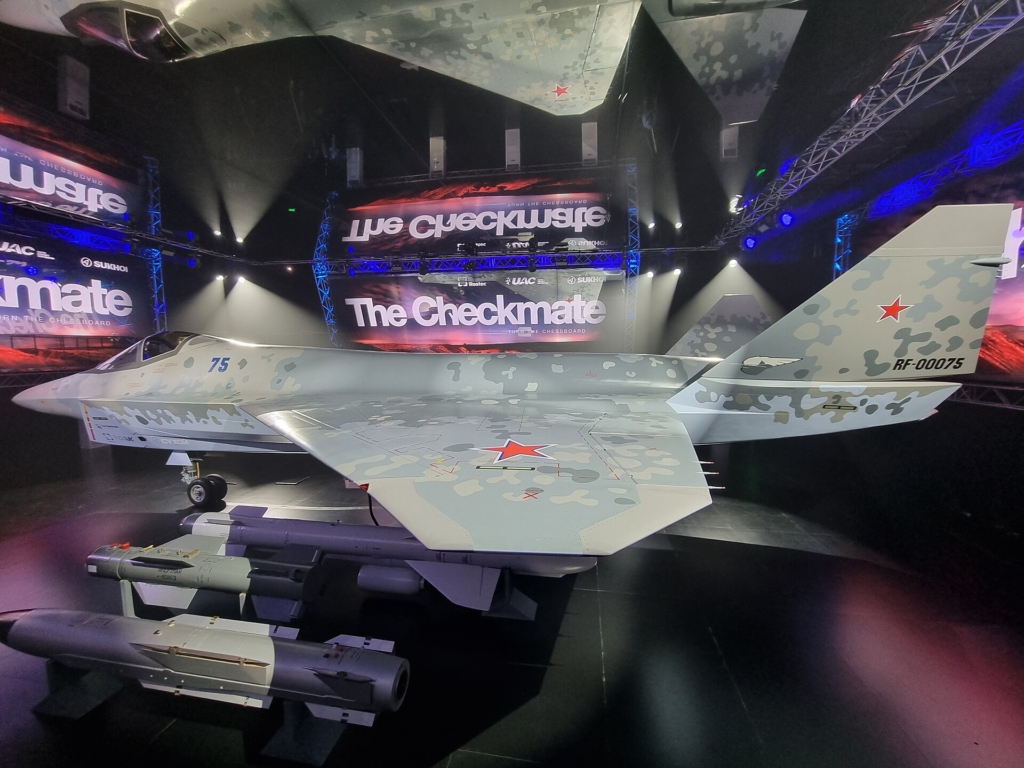 Sukhoi Su-75 checkmate