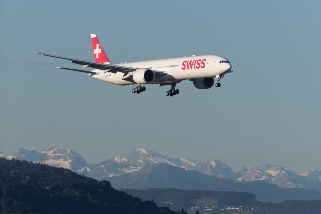 SWISS Boeing 777