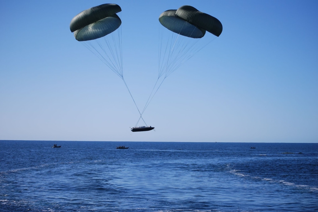 IrvinGQ PRIBAD aerial boat drop