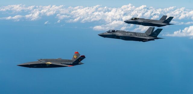 Kratos XQ-58 Valkyrie drone with F-35s