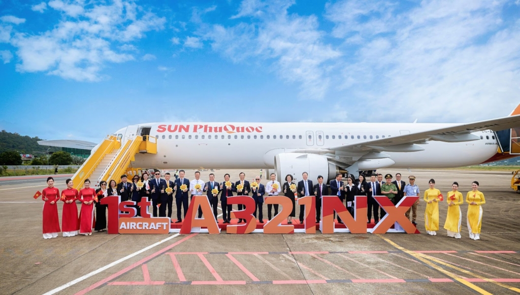 Sun PhuQuoc Airways took delivery of an A3210neo