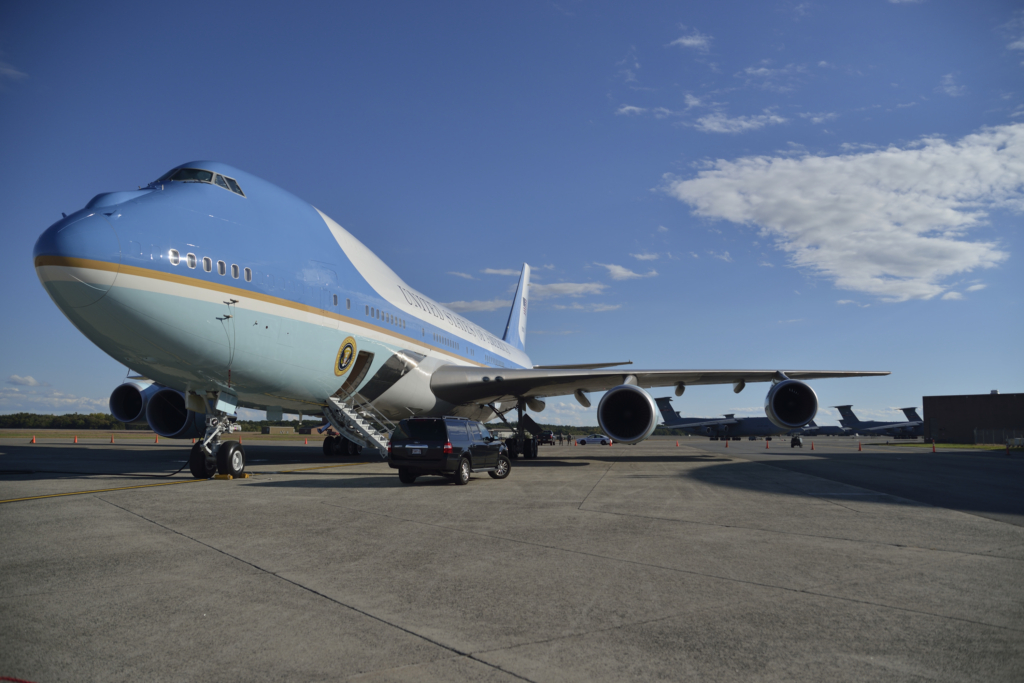 Air Force One VC-25A Boeing 747