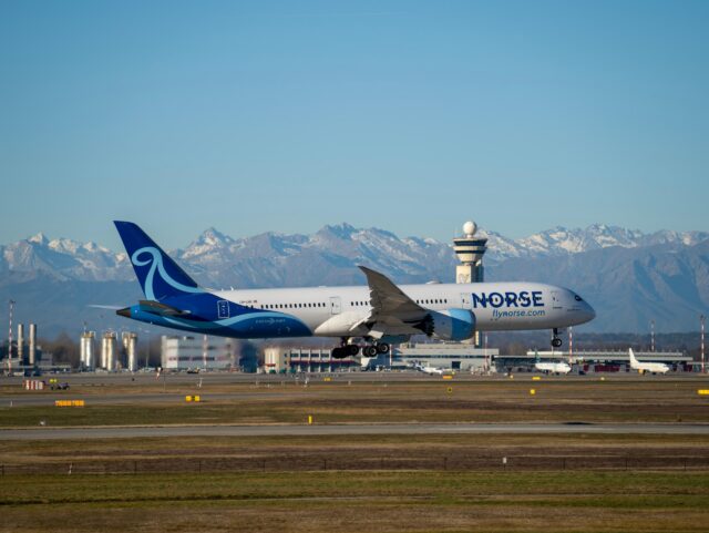 Norse Atlantic Airways Boeing 787 landing