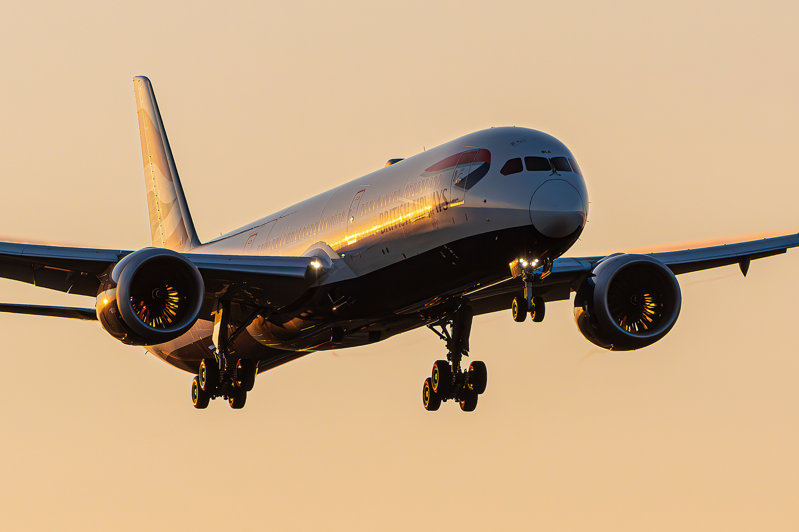 London, UK - August 8, 2023: Boeing 787 Dreamliner British Airways approaching early morning to London Heathrow airport.