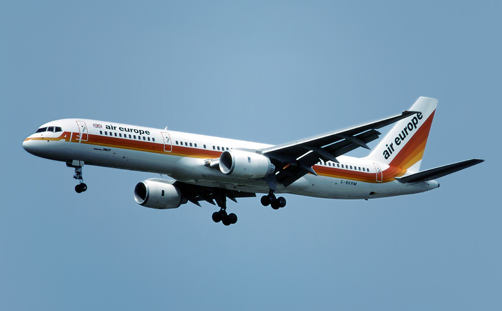 Air Europe 757