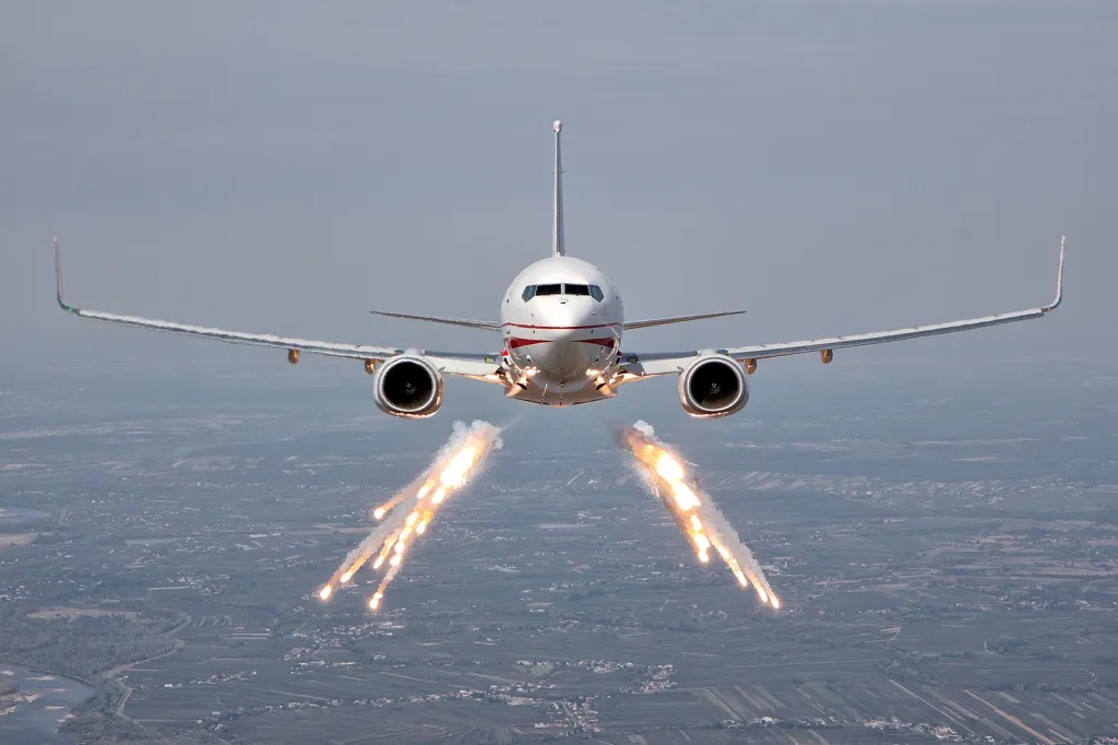 Bartek Bera DIRCMS aircraft self defence system