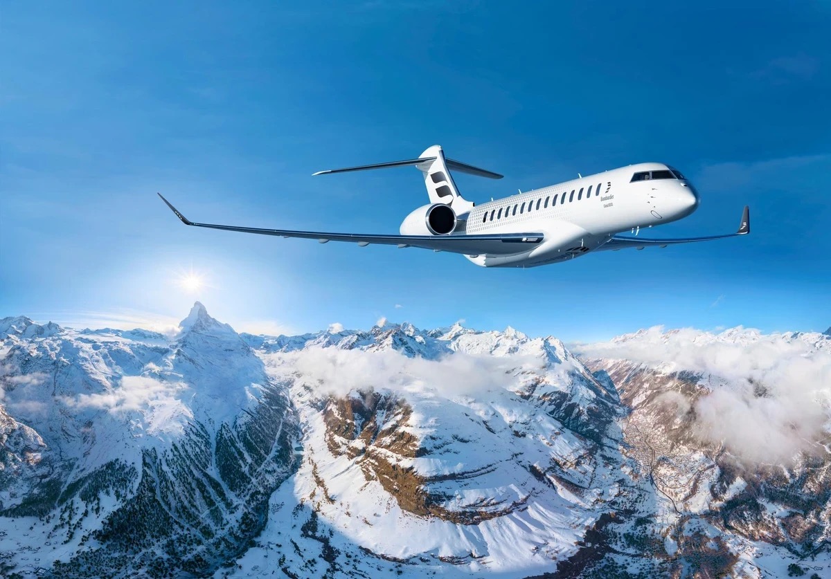 Bombardier global 8000 fastest business jet