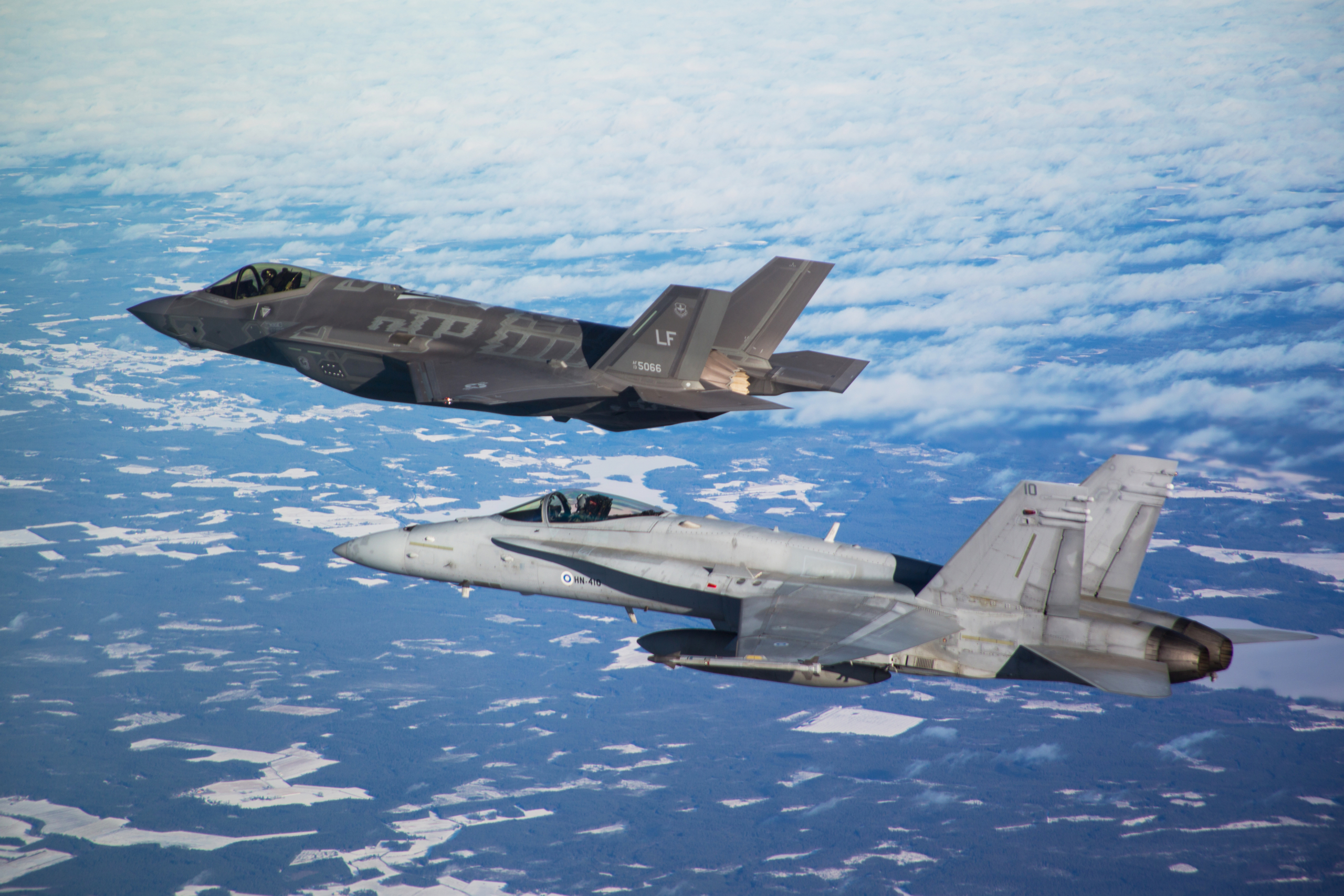Finland F-35 and F:A-18
