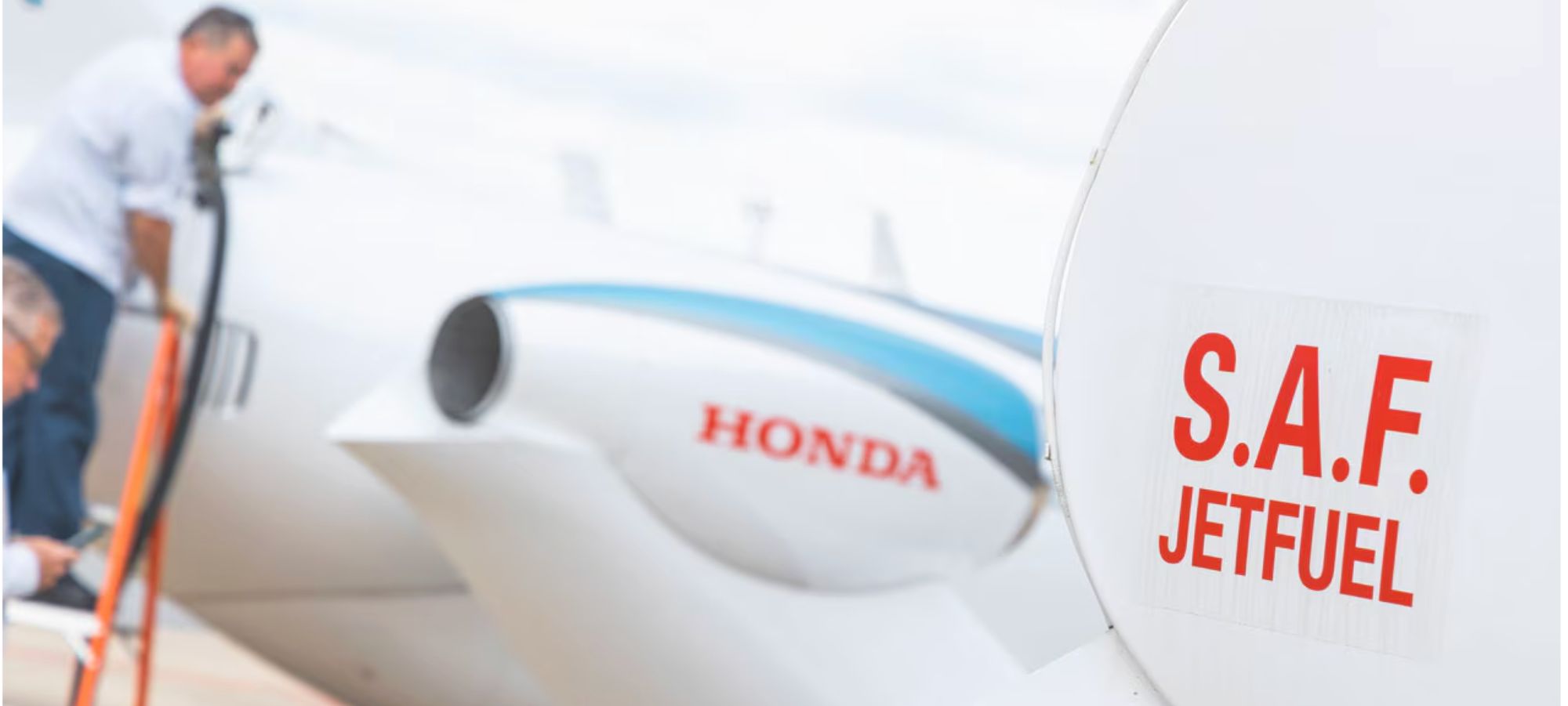 HondaJet Elite 100% SAF flight