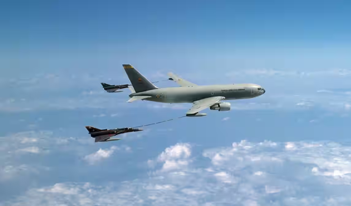 IAI Boeing 767 tanker refueller