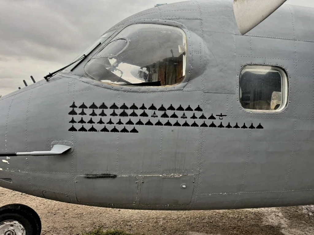 Ukrainian An-28 with kill marks