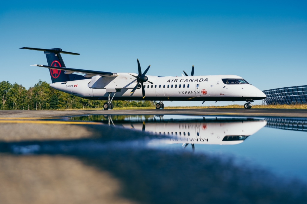 Air Canada Dash 8-400