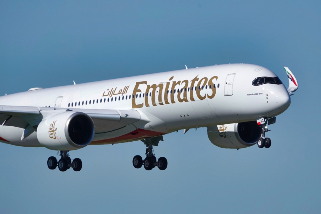 Emirates A350