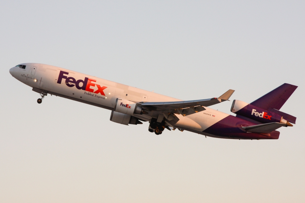 FedEx McDonnell Douglas MD-11 taking off
