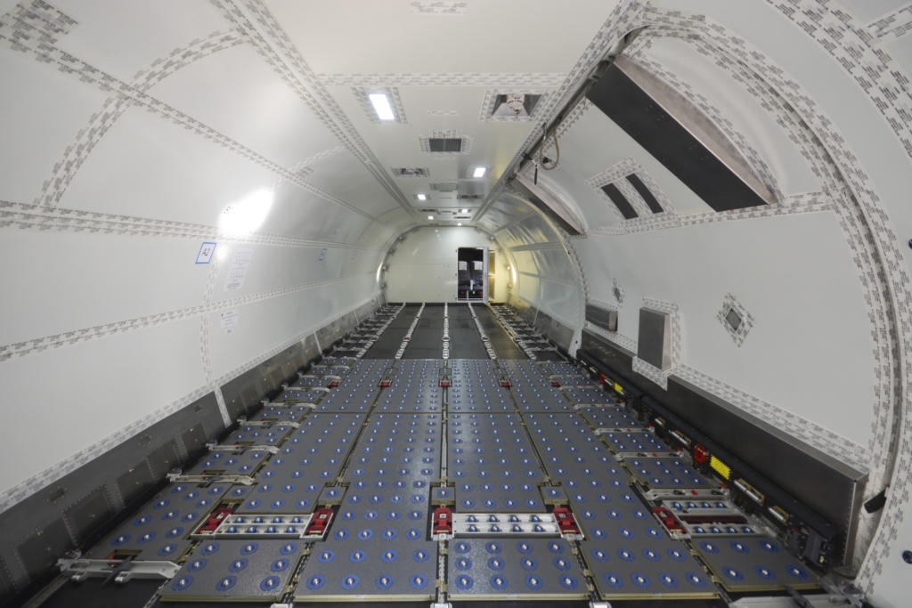 Air Inuit 737-800 combi freight section