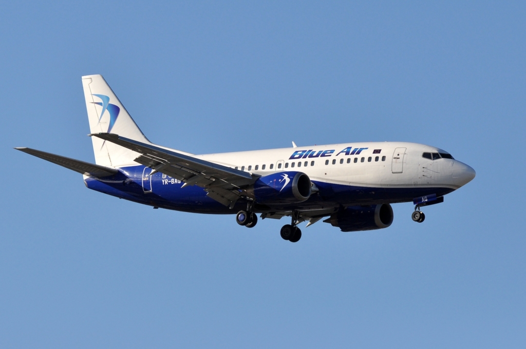 Blue Air Boeing 737-500