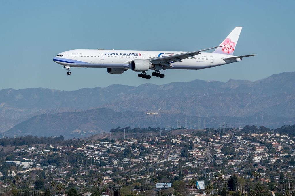 China Airlines 777