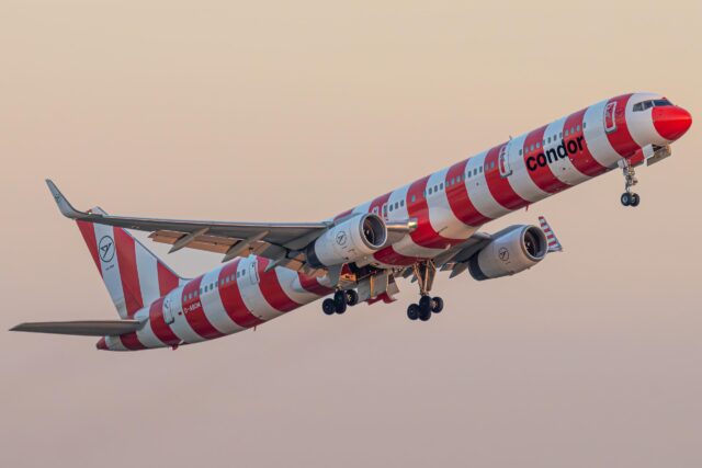 Condor Boeing 757 retirement flight D-ABOM