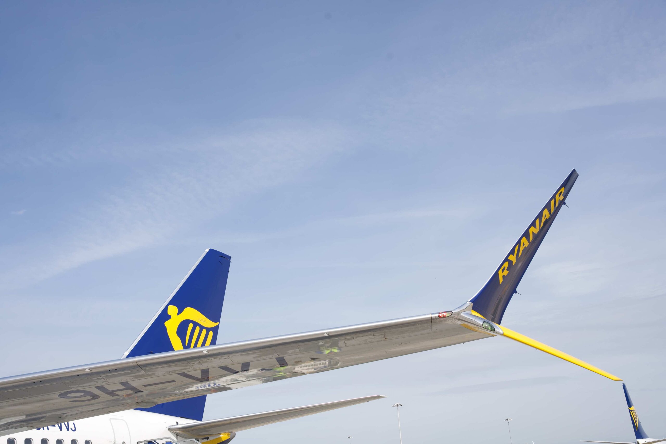Ryanair wingtip and tail