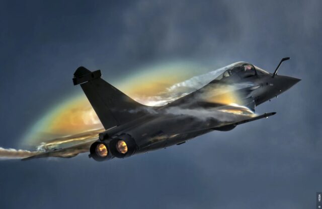 Dassault Rafale fighter flying