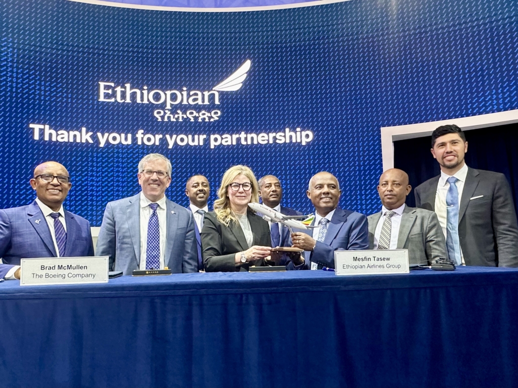 Ethiopian orders from boeing at Dubai Airshow