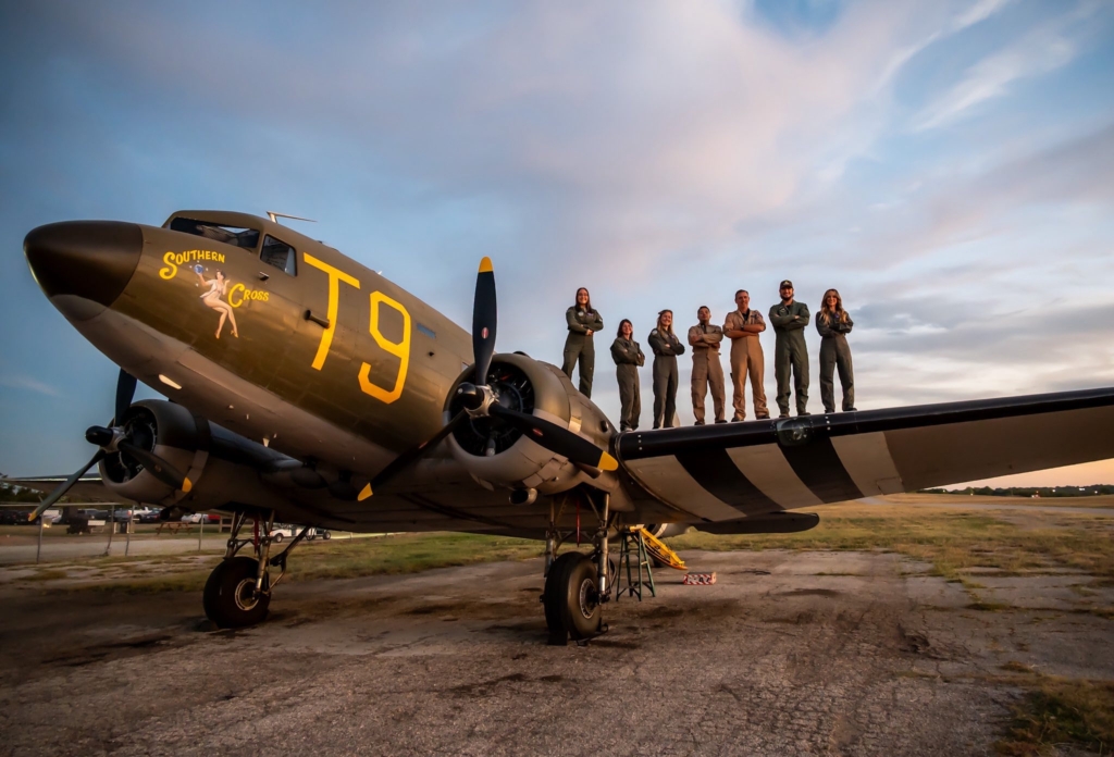 DC-3 Southern Cross brings back Fort Worth Christmas flights