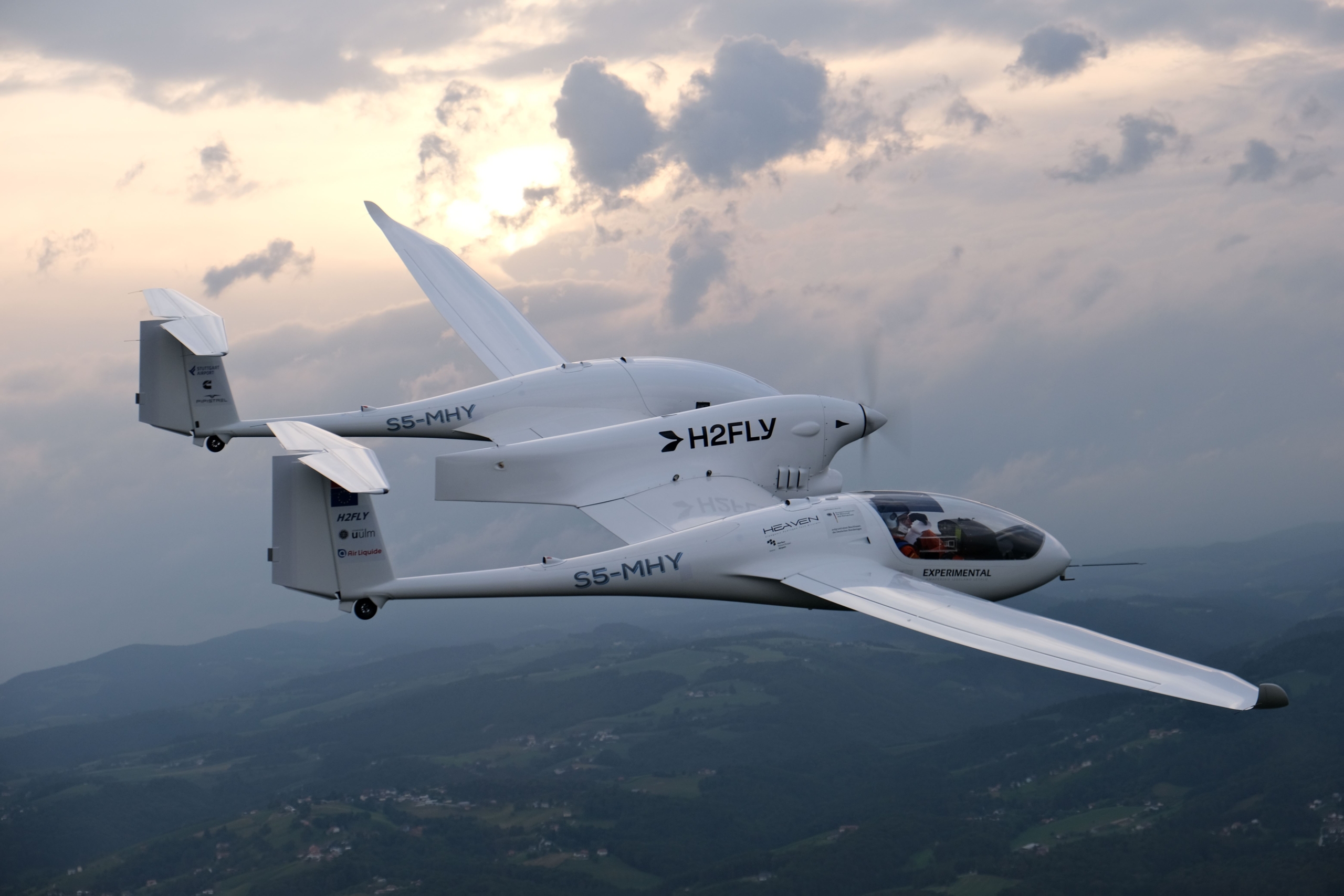 H2FLY hydrogen electric aircraft