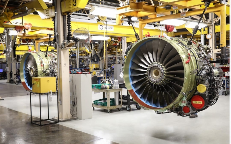 Engine maintenance: How jet engines keep flying for so long