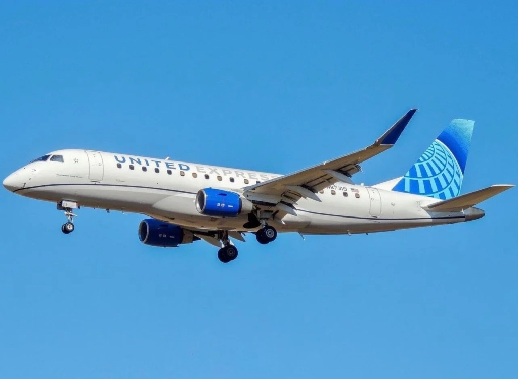 Mesa Airlines Embraer E175