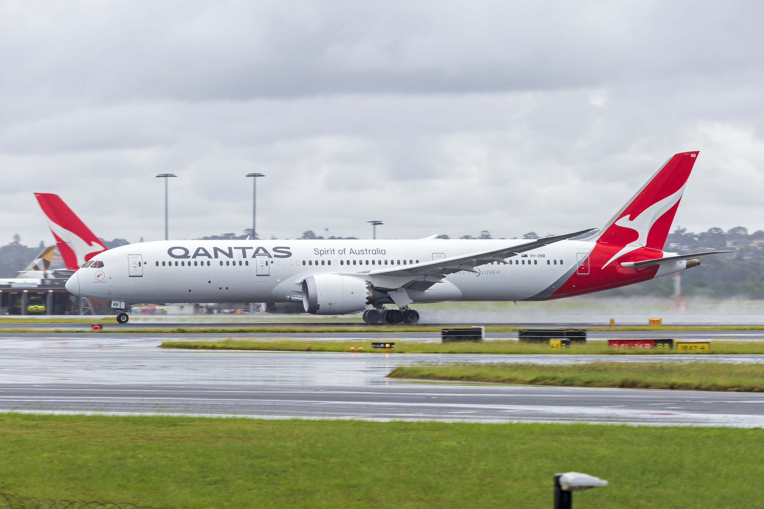 Qantas Boeing 787-9 Dreamliner on ground