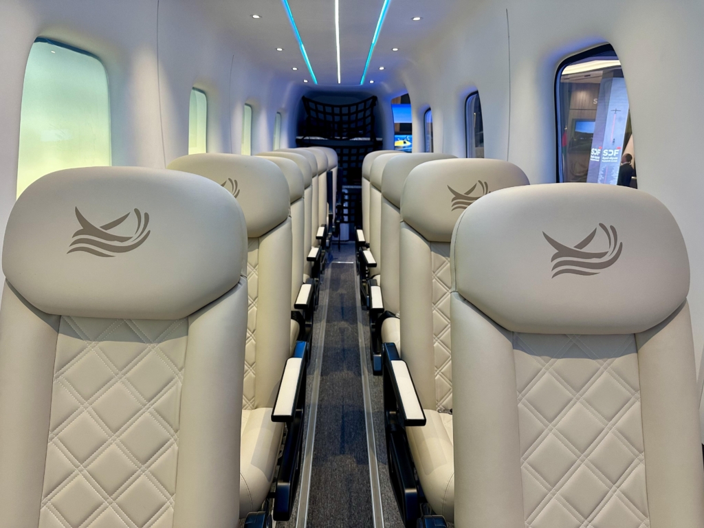 Viceroy Seaglider by REGENT interior