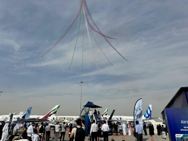 Vistas of Dubai Airshow 2025