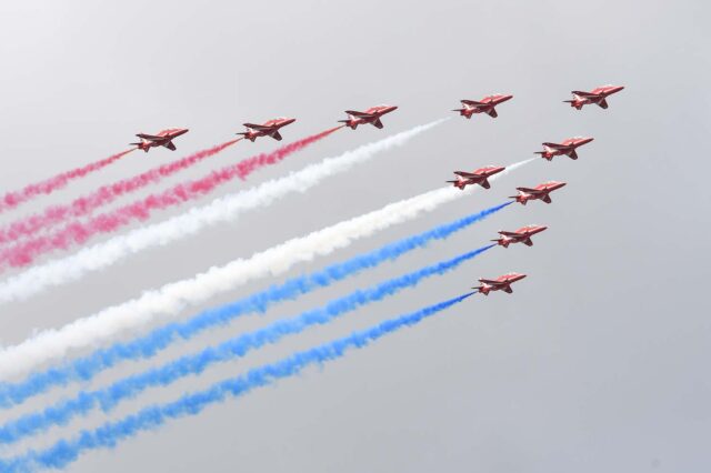 red-arrows arriving at the airshow in Farnborough