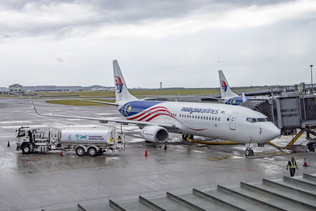 MAlaysia Airlines is one of the asia pacific carriers that was at the AAPA assembly