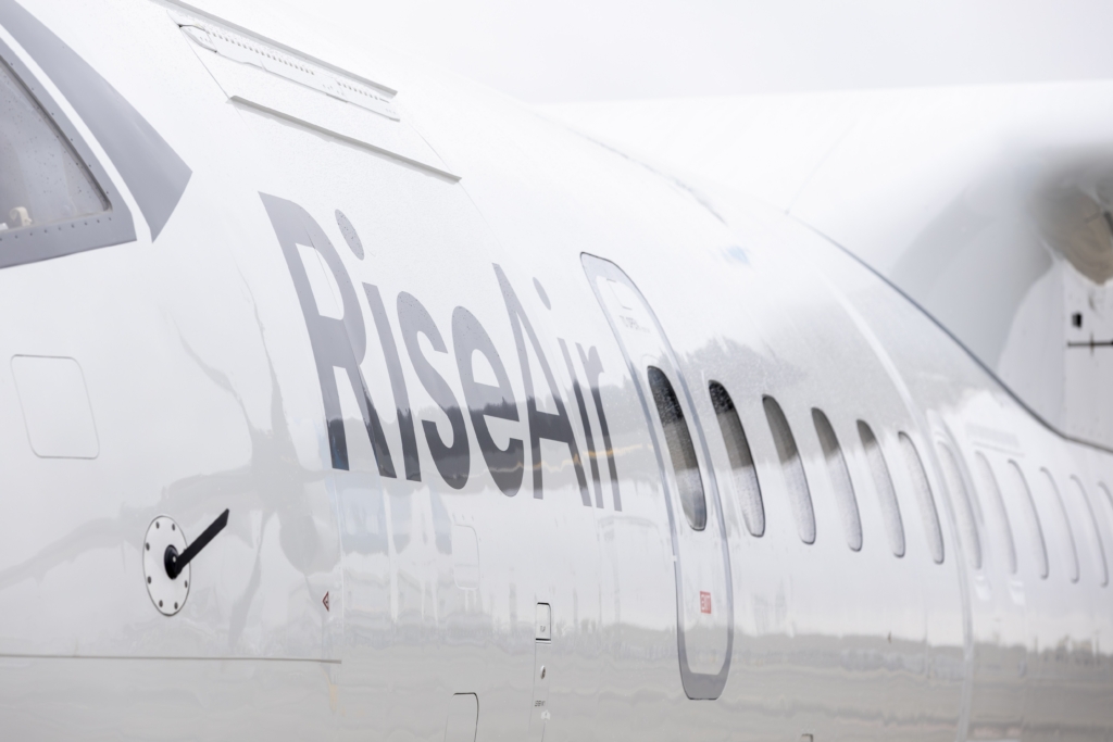 ATR 72-600 transport canada certification and delivery to rise air