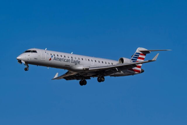 American Eagle CRJ700