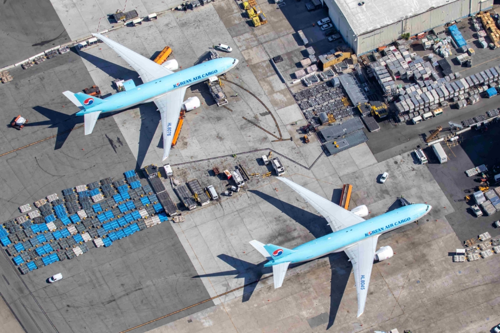 Korean Air Cargo Boeing 777-F airplanes at Los Angeles airport in the United States aerial photo