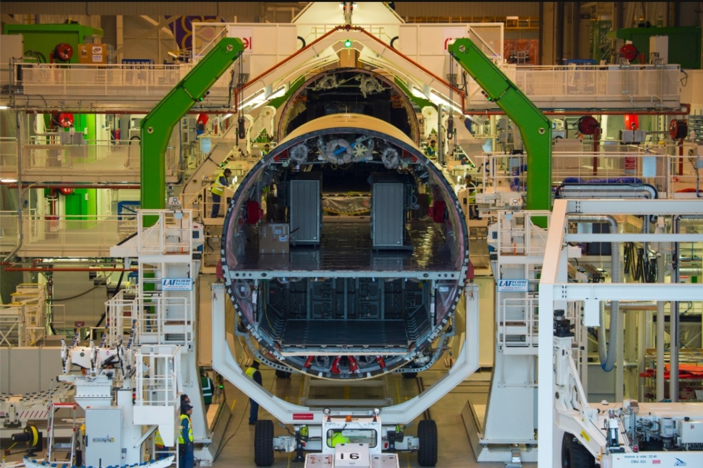 Airbus A350 composite advanced materials for lightweighting