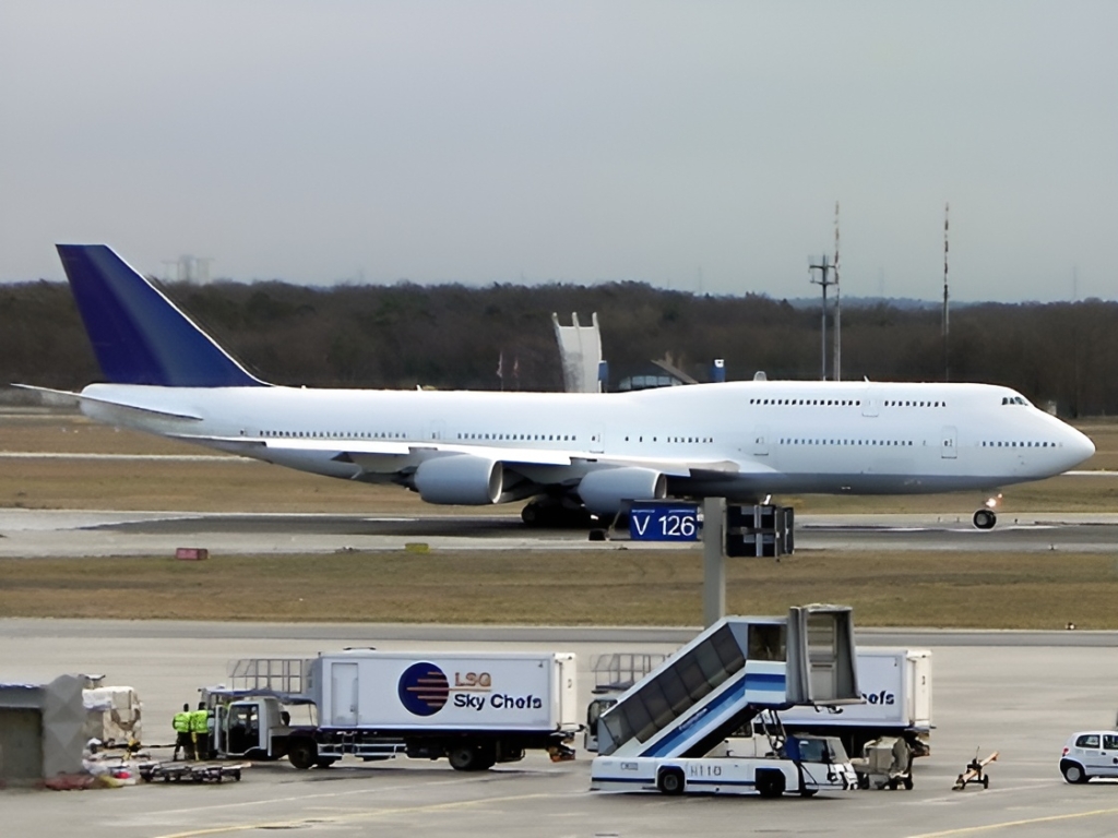 Boeing 747-8 originally for Lufthansa as D-ABYE now Su-EGY for Egyptian government air force one