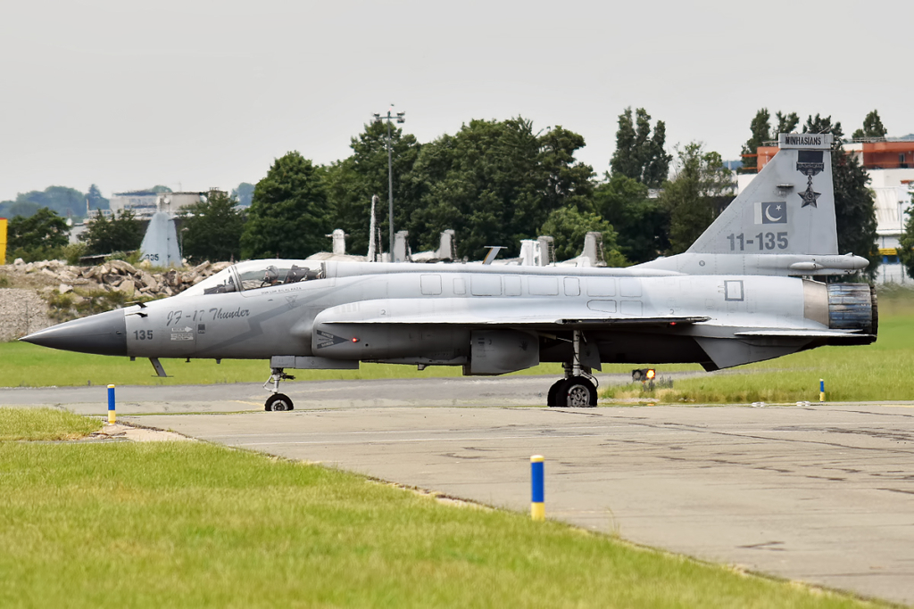 Pakistan Air Force, 11-135, Chengdu JF-17 Thunder