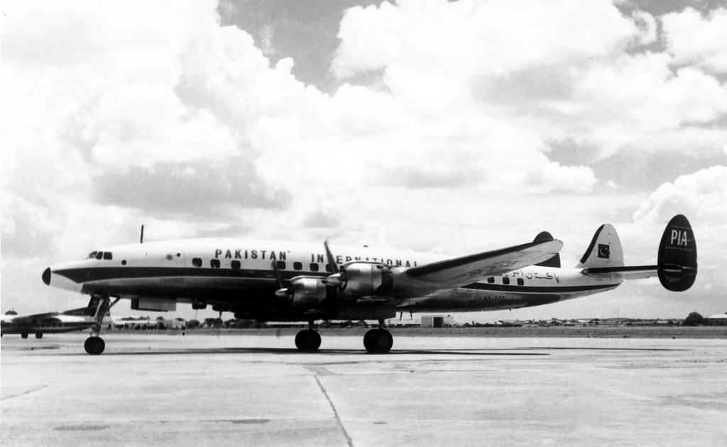 Pakistan International Airlines PIA lockheed super constellation