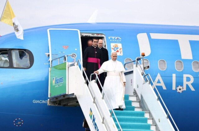 Pope leo flight with ita airways